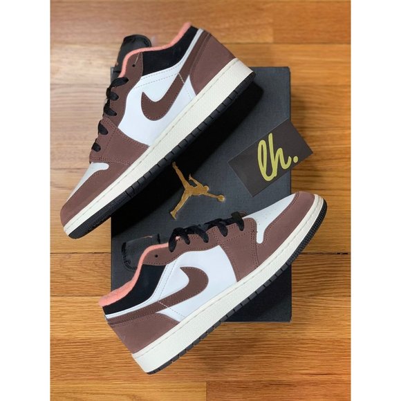 Size 7y Air Jordan 1 Low "Mocha" - Picture 5 of 5
